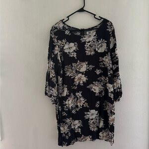 Old Navy Black Floral Long Sleeve Dress